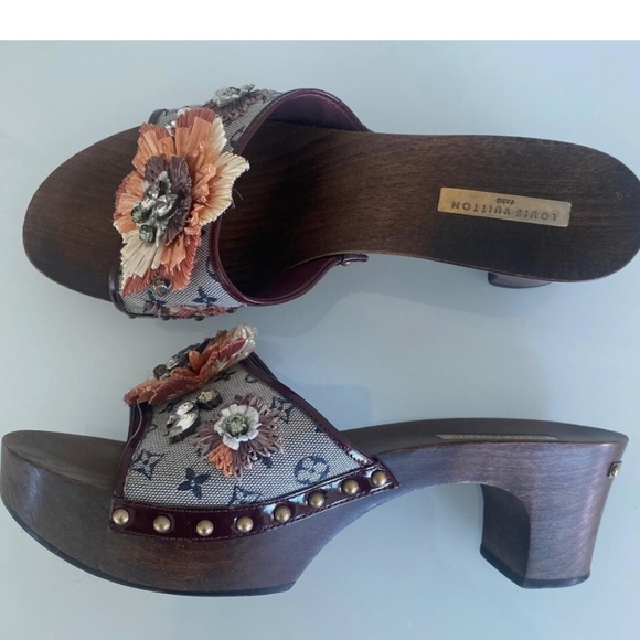 Louis Vuitton Shoes - LOUIS VUITTON Gray Monogram Canvas w Rhinestone & Raffia Clog Mules, Size 39.5
